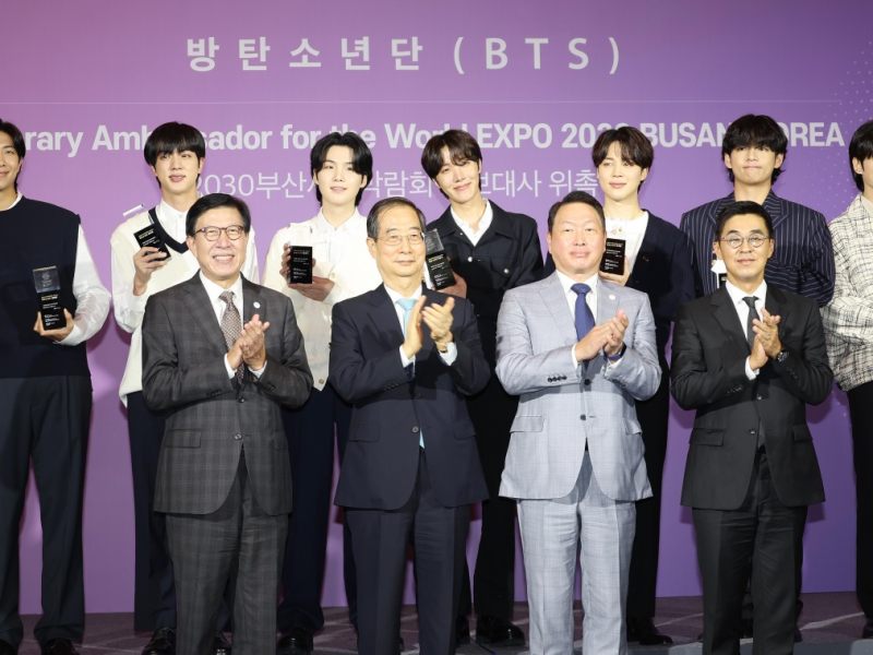 Busan Mayor Proposes Allowing Alternative Military Services For BTS