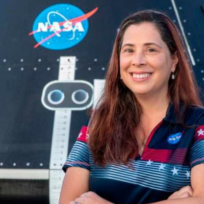 How a Colombian Engineer Became Director of Landing for NASA’s Artemis II Program