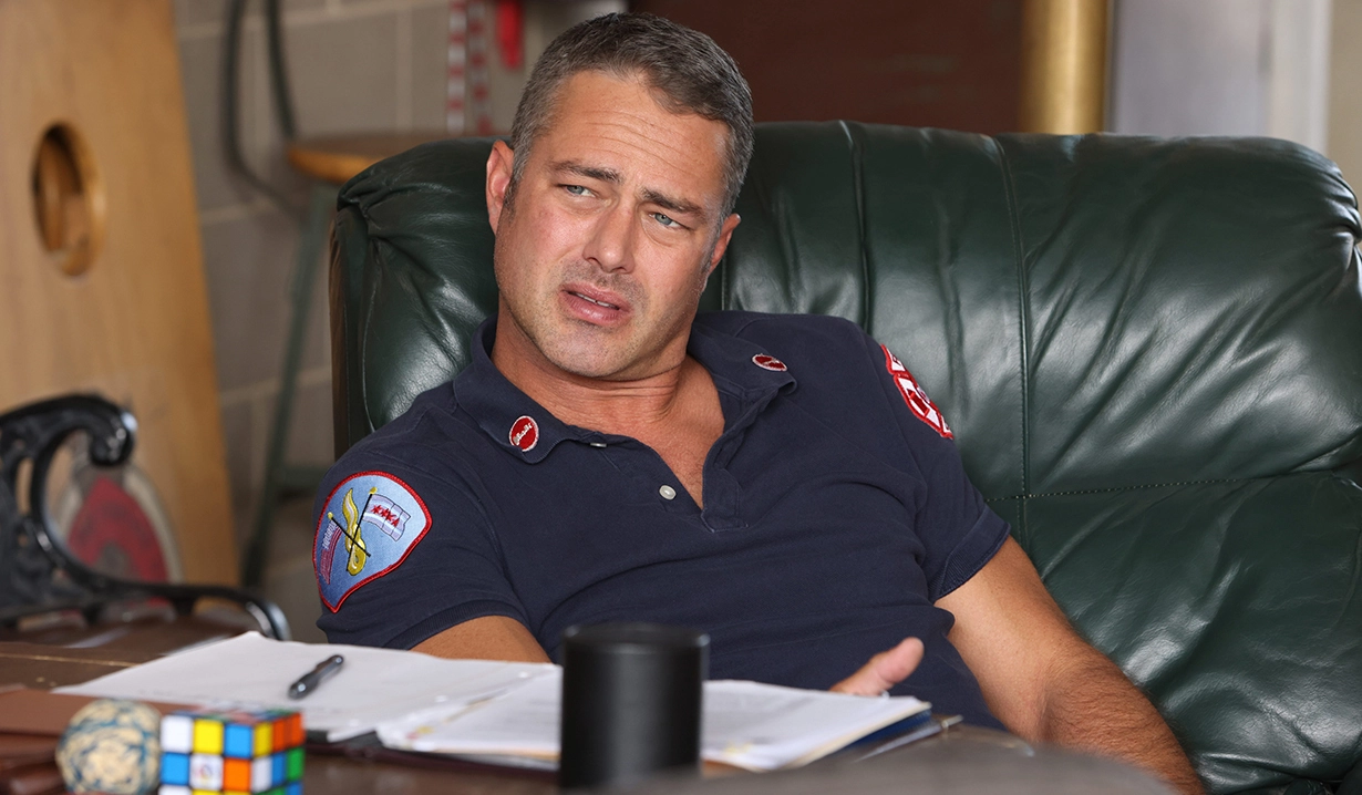 is severide leaving chicago fire speculations around taylor kinneys future on the show chicago fire kelly severide 1