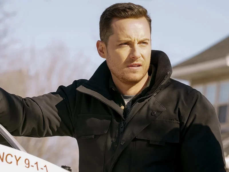jesse lee soffers return to chicago pd will halstead make a comeback chicago pd jay halstead
