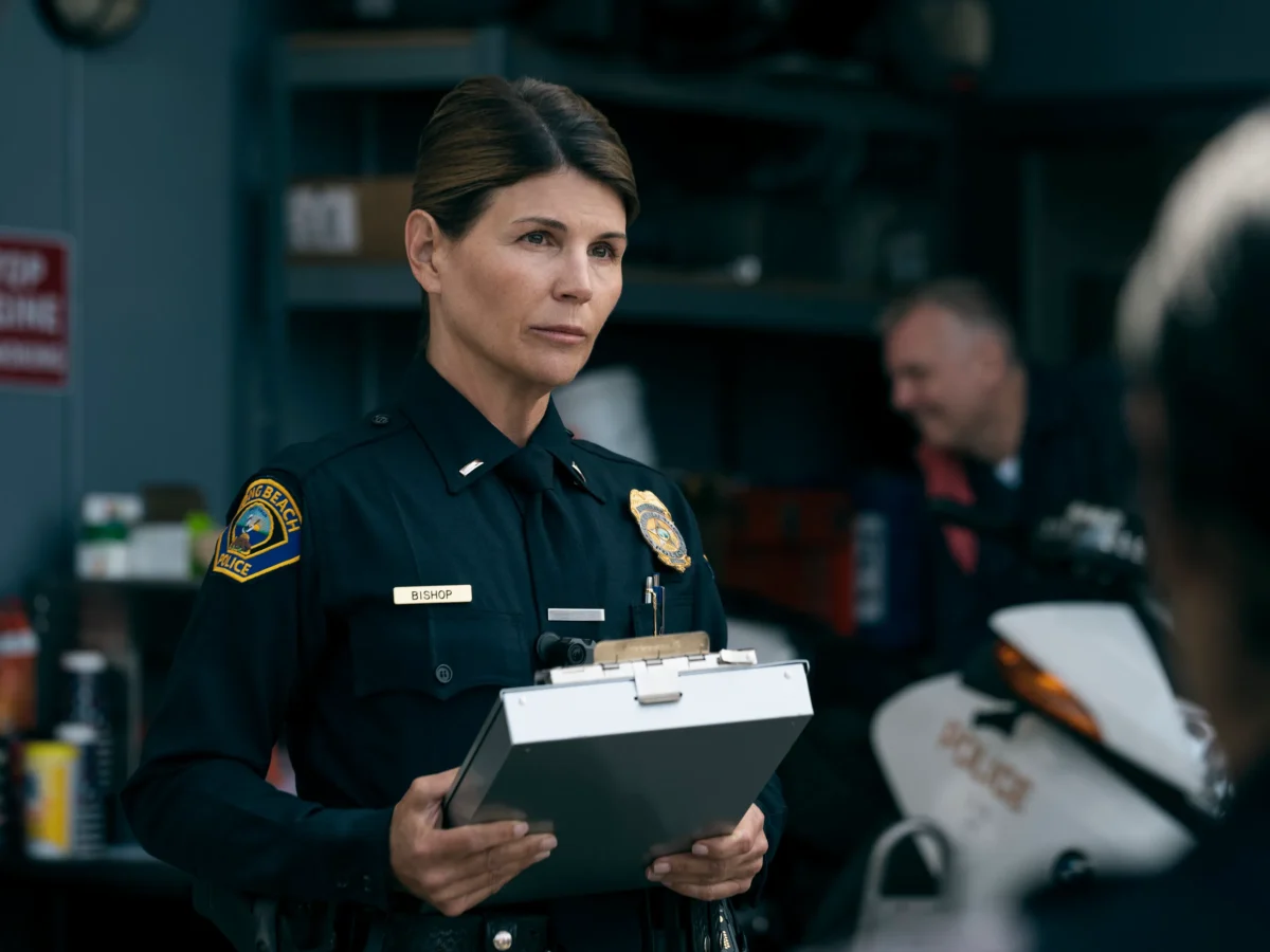 Lori Loughlin’s Stunning Transformation in On Call: A Comeback for the Ages