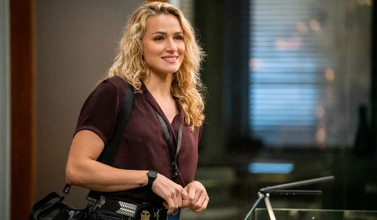 the triumphant return of fbi what we know about the most wanted crossover nina chase fbi