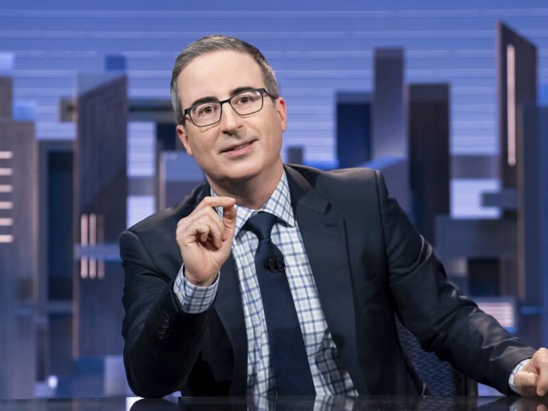 “Last Week Tonight” Breaks Down the FBI, Ukraine, and Tipping Culture